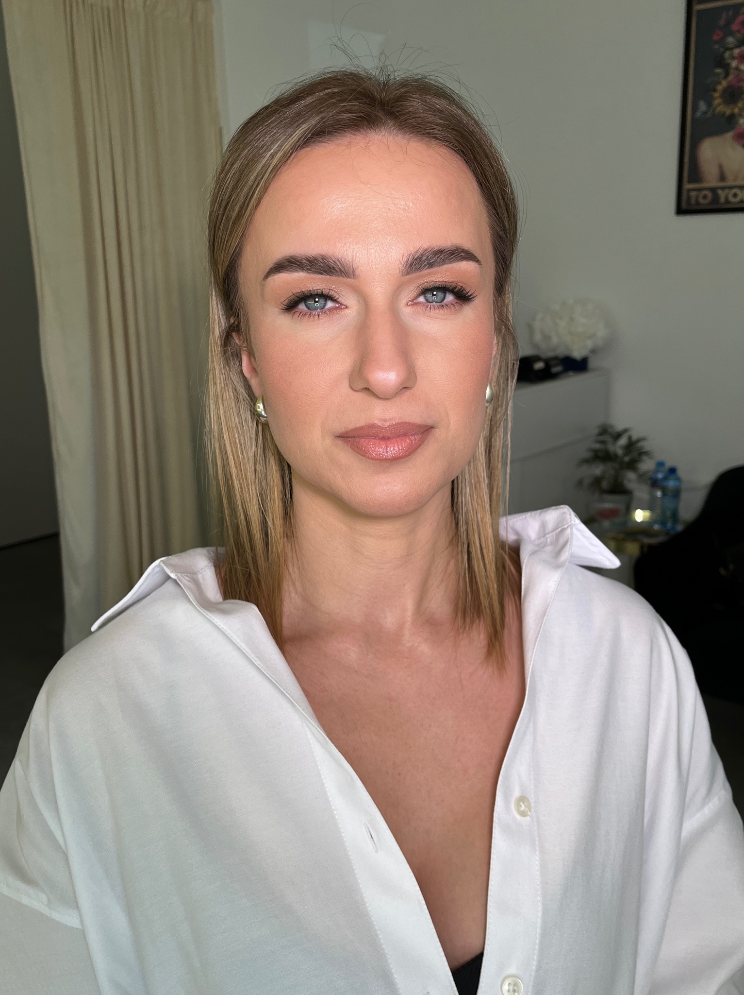 Makijaż glow nude ślubny okazjonalny