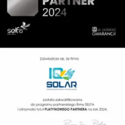 Certyfikat Platynowego Partnera 2024 dla firmy SELFA Photovoltaics, potwierdzający zakwalifikowanie do programu partnerskiego.