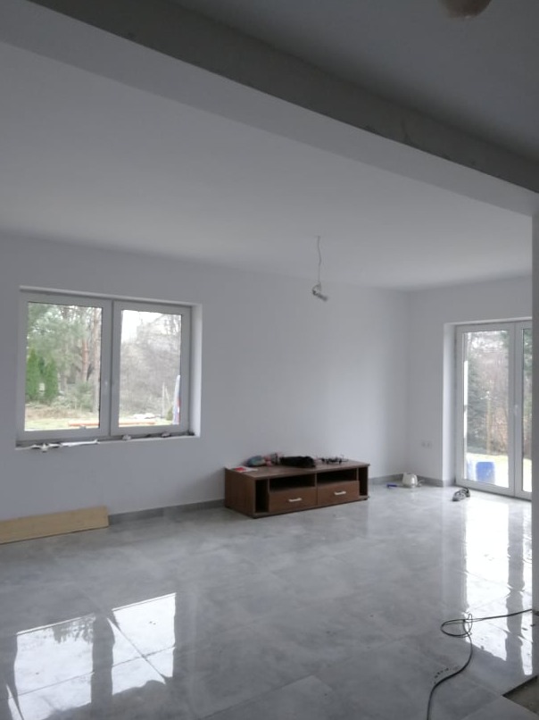 Plytki gres w połysku