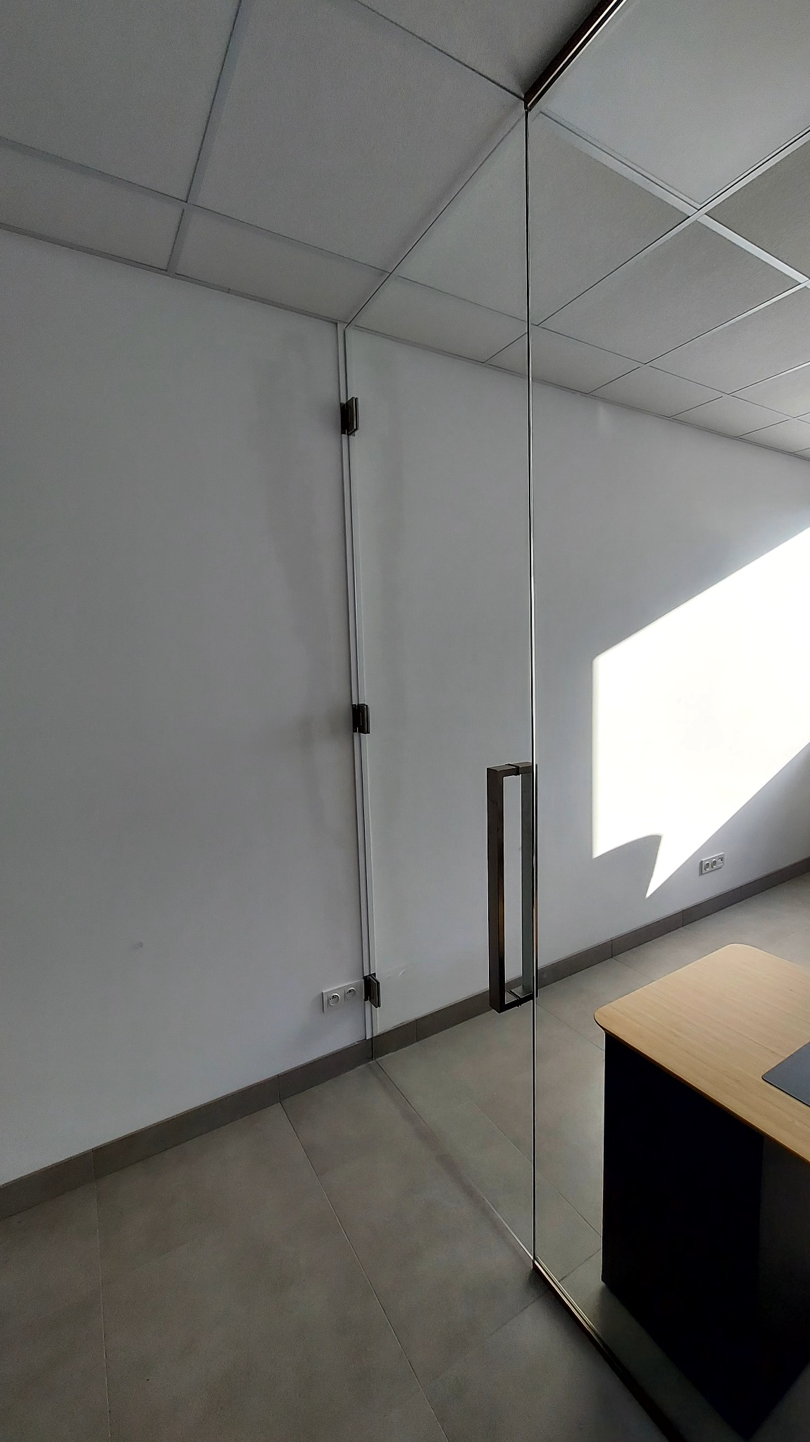 Drzwi w ściance działowej