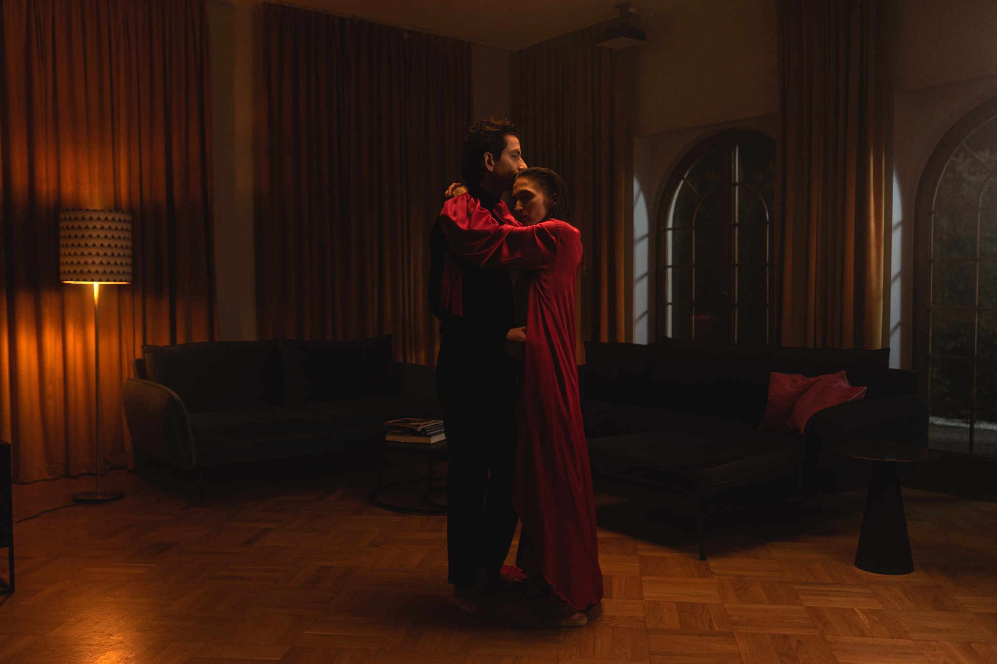 BTS z teledysku Agaty Malcherek. Warszawa 2021