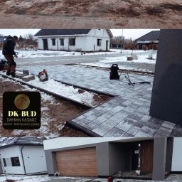 DK BUD DAMIAN KASIARZ - Ułożona szara kostka brukowa przed domem jednorodzinnym w Stargardzie, widać narzędzia pracy i logo firmy DK-BUD.