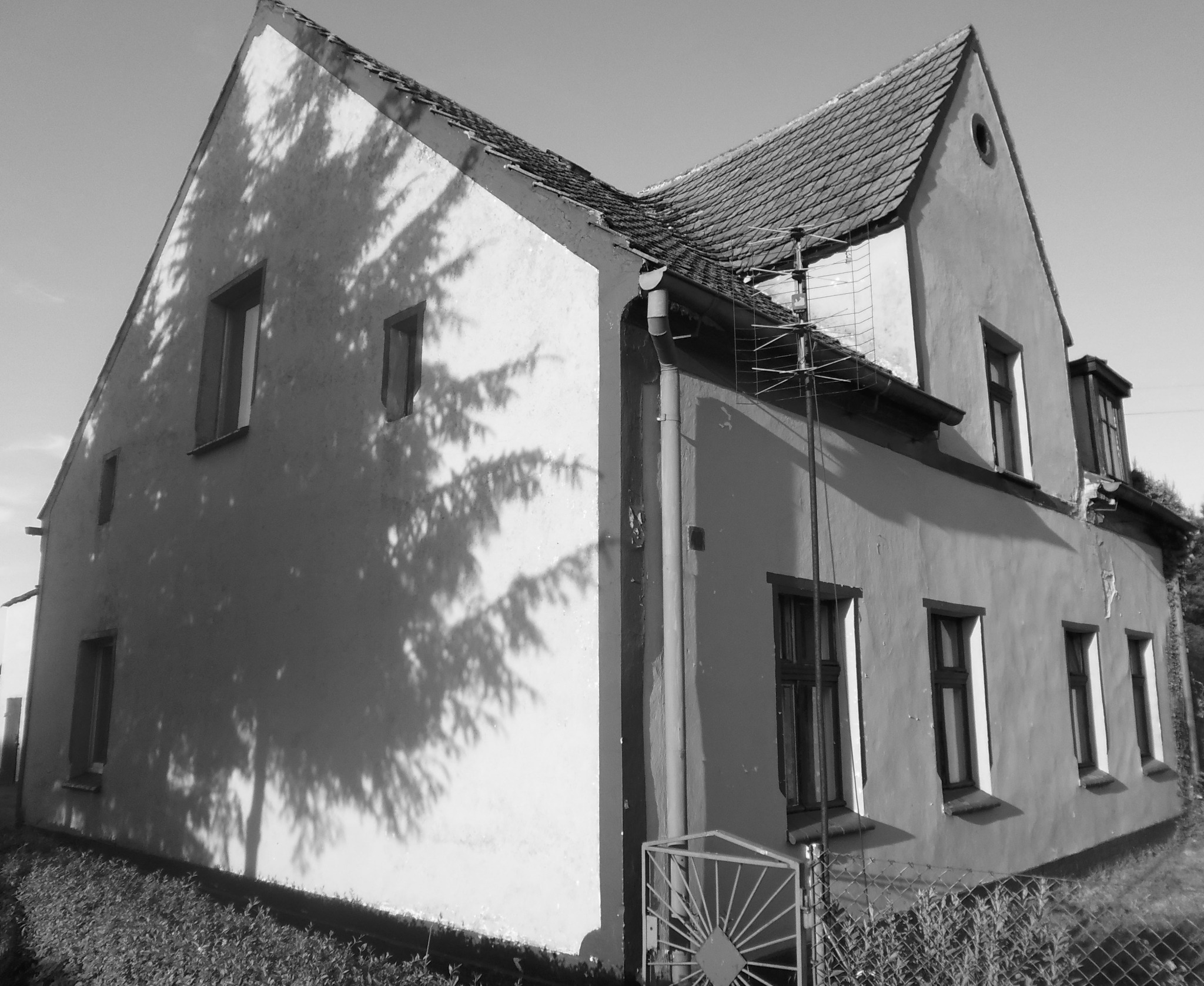 Dom w powiecie oławskim.