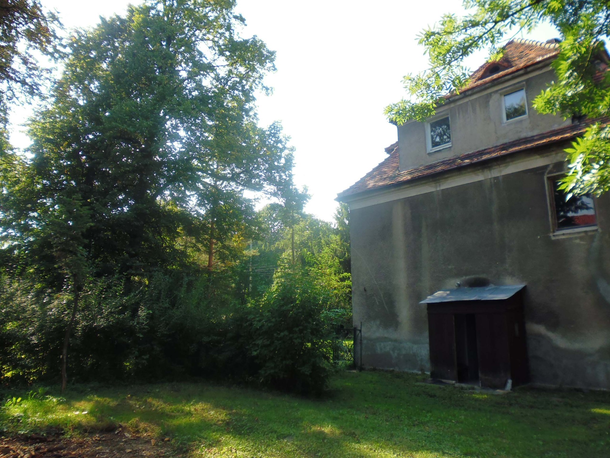 Dom w powiecie trzebnickim.