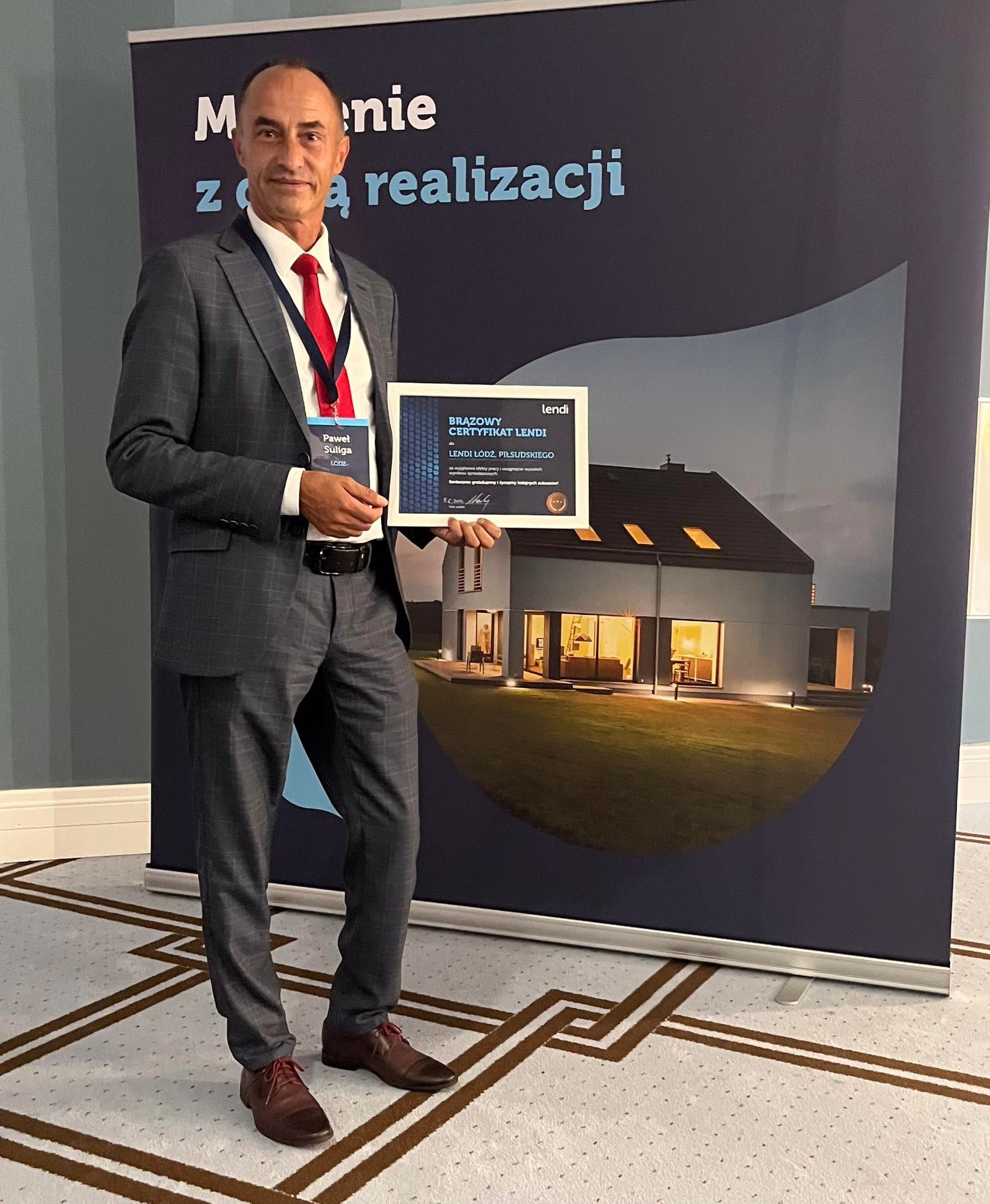 wyróżnienia za osiagniecia