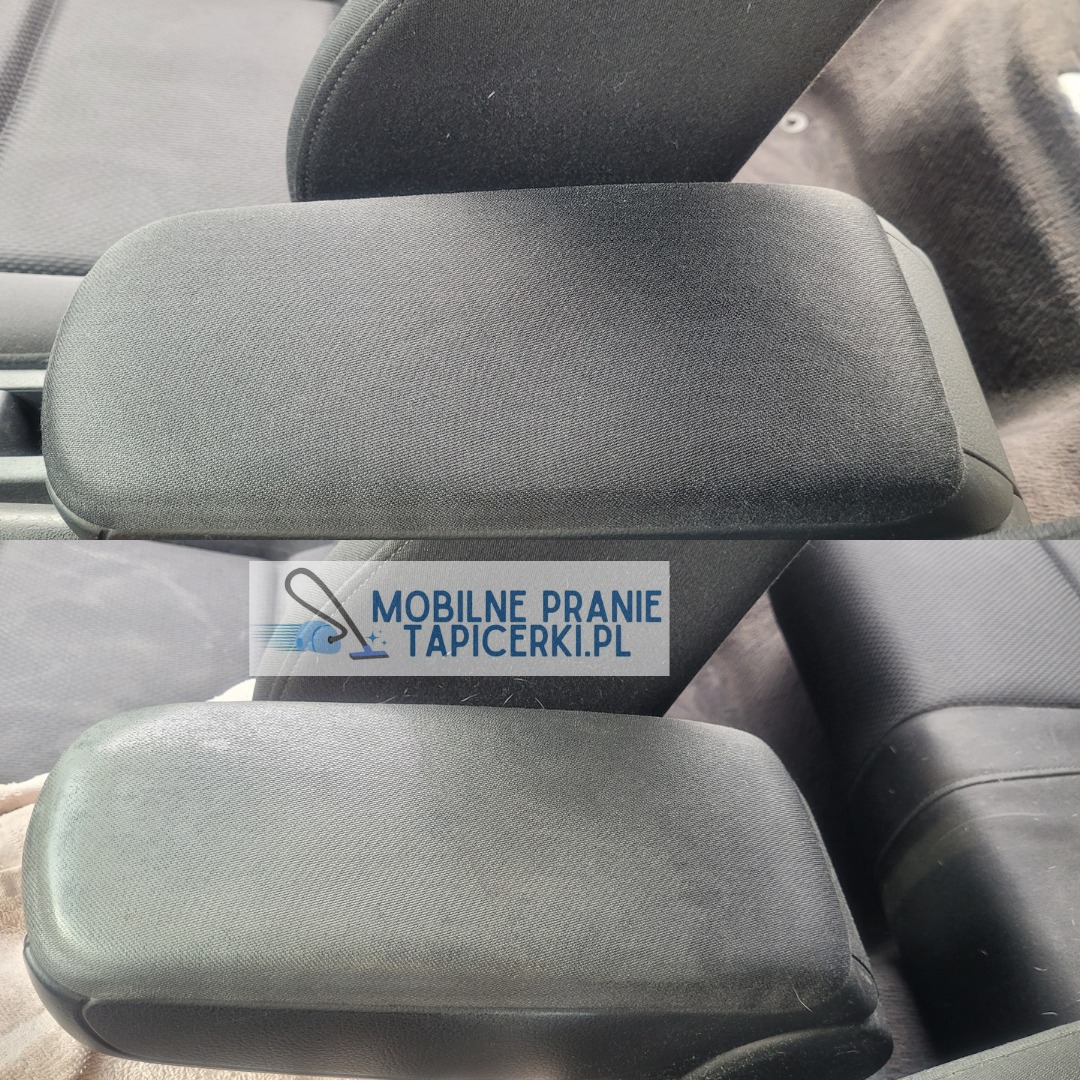 Tapicerowany podłokietnik samochodowy przed i po czyszczeniu. Widoczna różnica w kolorze i usuniętych zabrudzeniach.