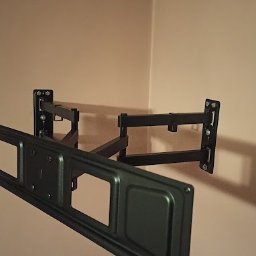 Uchwyt telewizyjny ścienny
