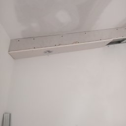 Dekoracja sufitu ( halogeny)