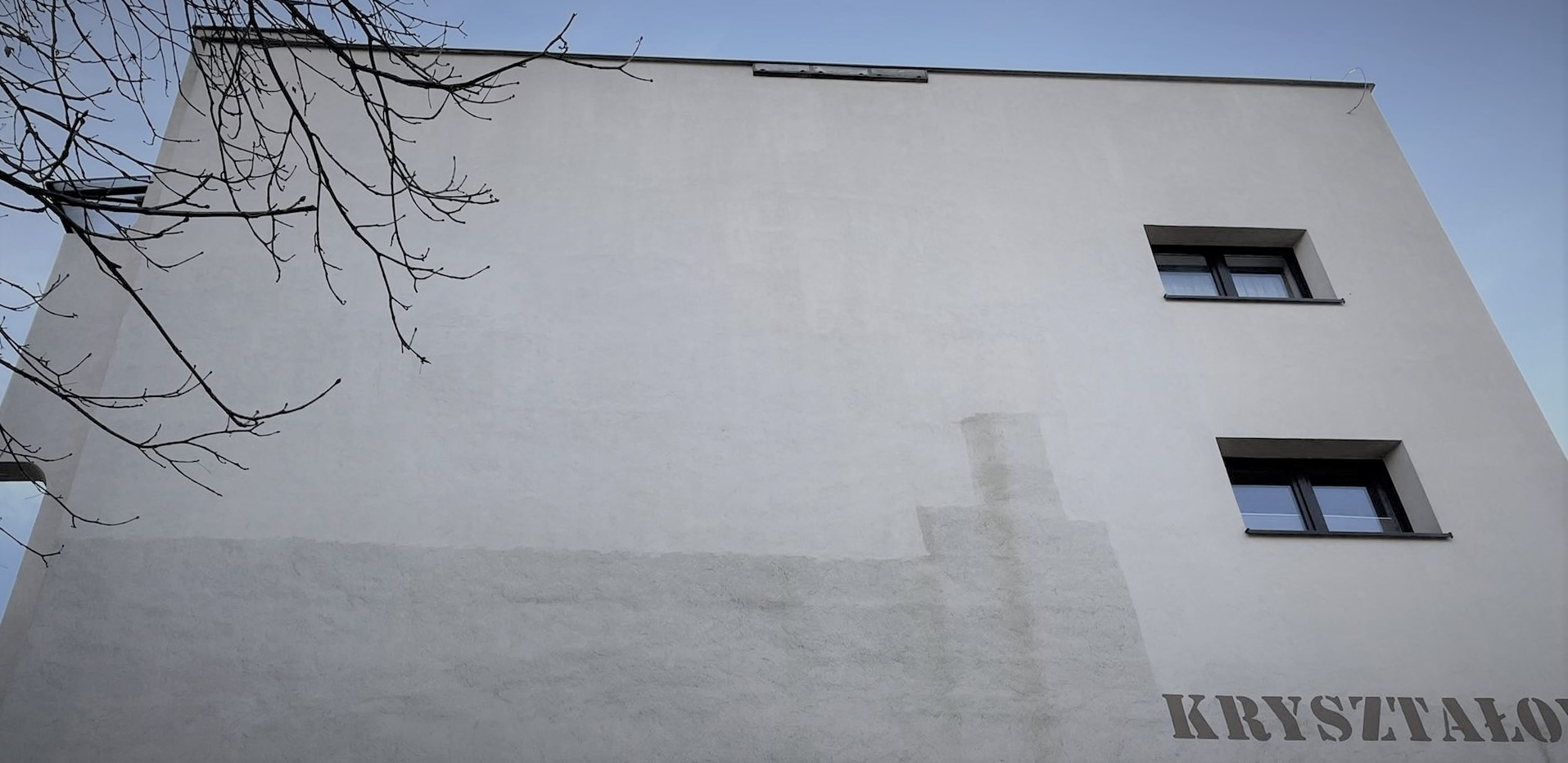 Mycie elewacji (tynk mineralny)