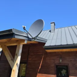 Antena SAT w domku wakacyjnym