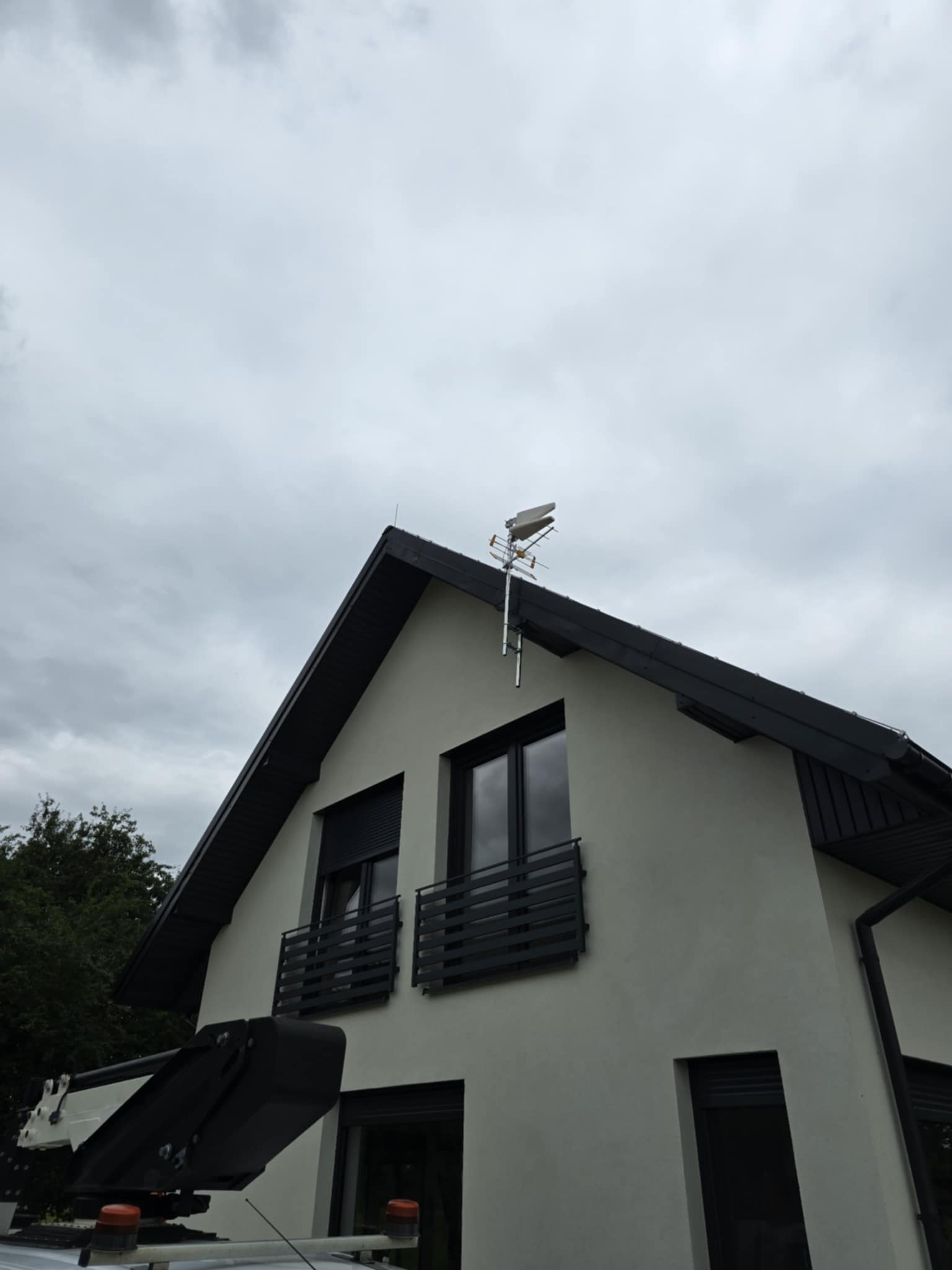 Antena LTE i DVB/T w domu jednorodzinnym