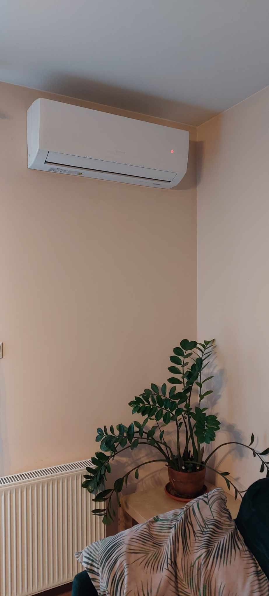 Szybko i sprawnie Gree Lomo Luxury Plus.