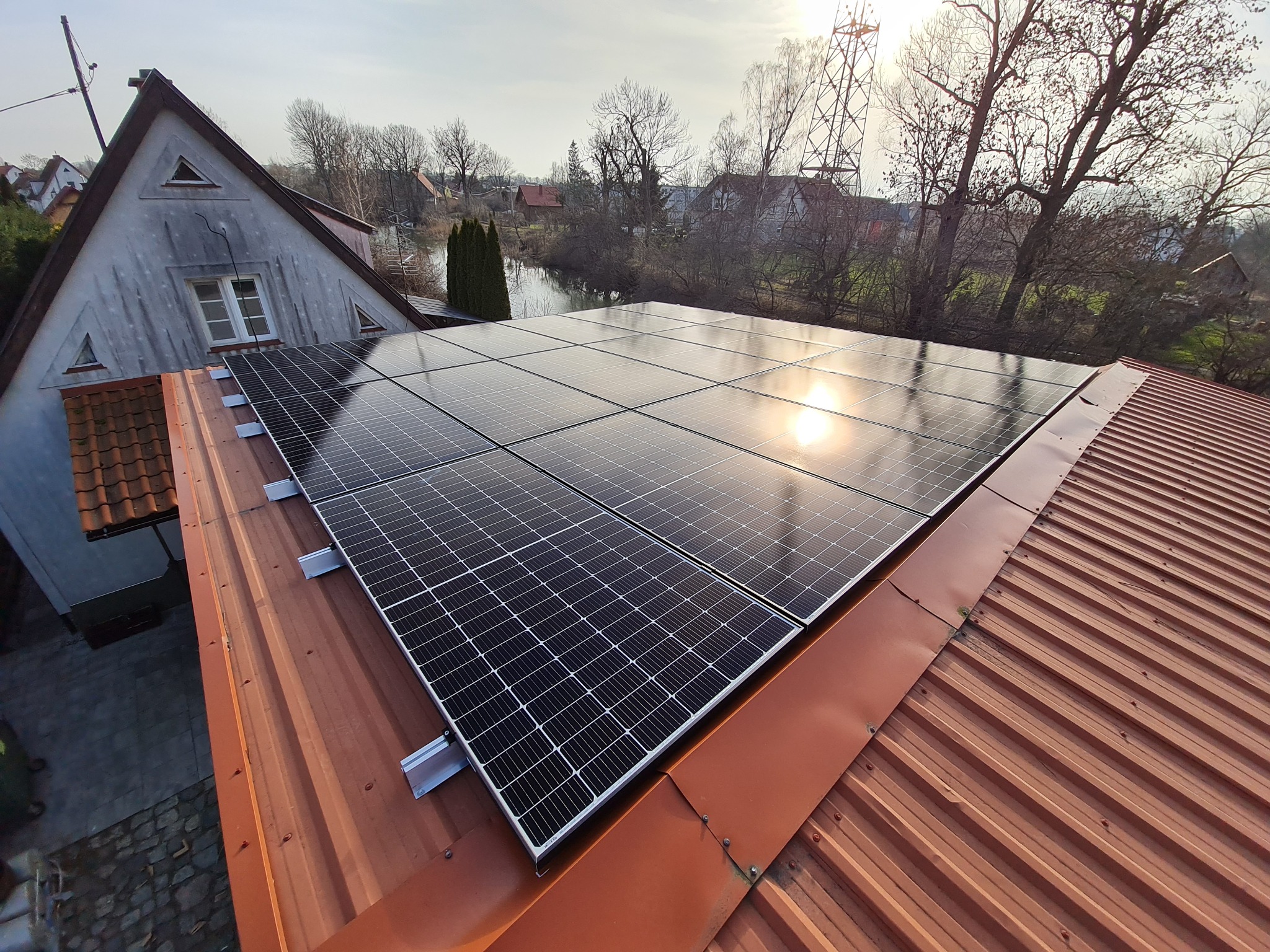 Instalacja fotowoltaiczna na dachu