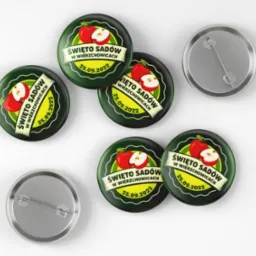 Przypinki z okazji corocznego Święta Sadów w Wierzchowicach - projekt i wykonanie.