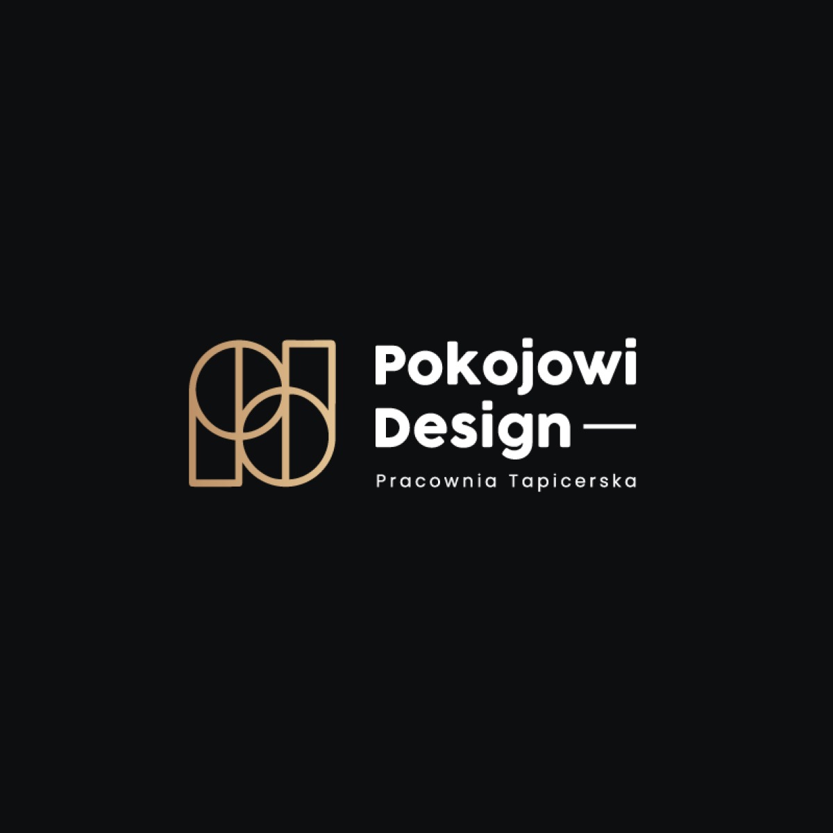 Logo firmy Pokojowi Design - Pracownia Tapicerska, złoty znak graficzny na czarnym tle.