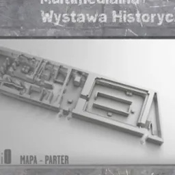 Interaktywna mapa parteru wystawy historycznej OMPiO, prezentująca trójwymiarowy model architektoniczny pomieszczeń i ścieżek zwiedzania.