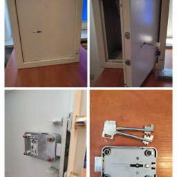 LOCKSTAR Pogotowie zamkowe Artur Gwiazda - Sejf marki Konsmetal: zamknięty, otwarty z kluczem w zamku, zbliżenie mechanizmu zamka i klucze na blacie.