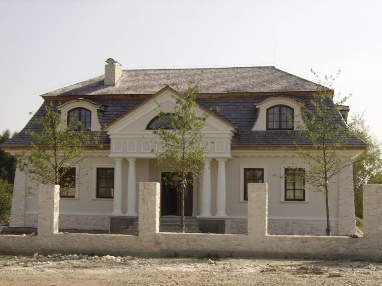 Budynek mieszkalny przy ulicy Chochołowskiej w Częstochowie