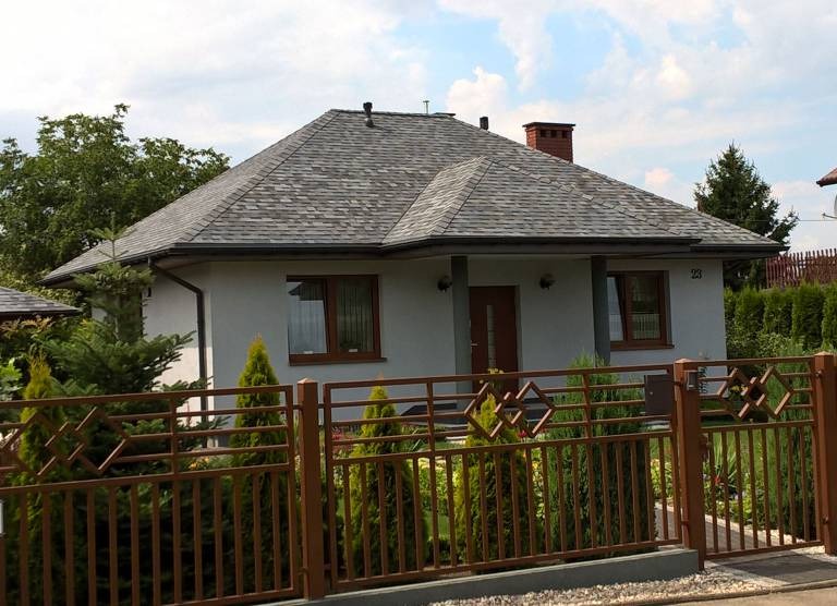 Budynek mieszkalny przy ulicy Szkolnej w Częstochowie