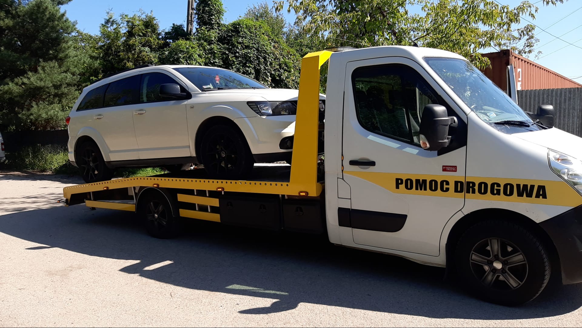 holowanie aut, laweta warszawa, pomoc drogowa