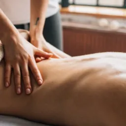 Masaż Leczniczy Masaż Relaksacyjny