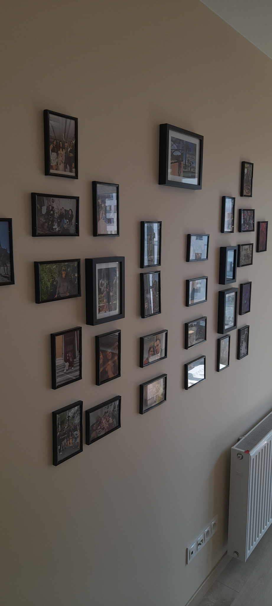 Wieszanie Ramek,Obrazów I Antyram