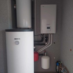 Podlaskie Centrum Ogrzewania Sylwia Nieścieruk-Michałowska - Maszynownia z pompą ciepła LG Therma V split- klasa energetyczna A+++