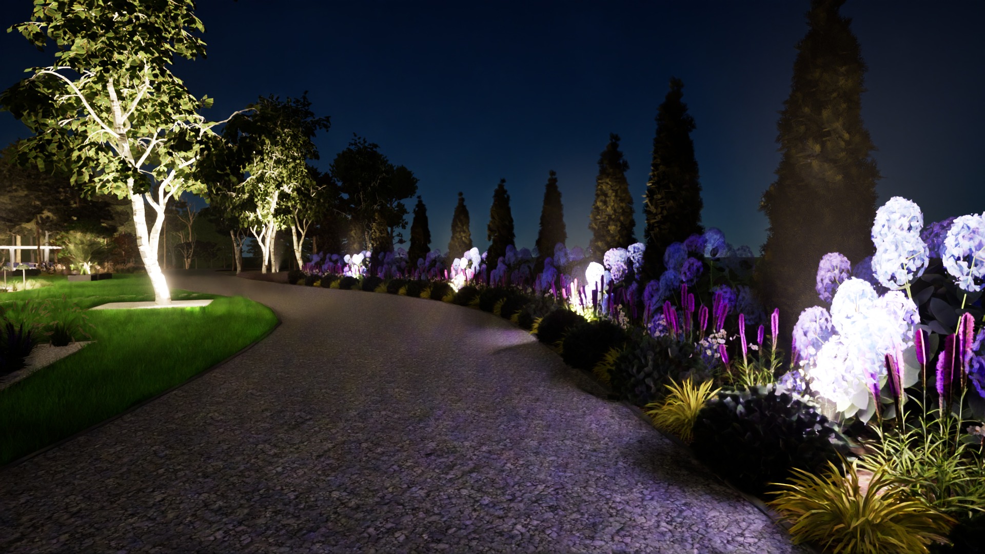 Oświetlona nocą ścieżka w ogrodzie z rabatami kwiatowymi i drzewami podświetlonymi punktowo.