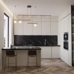 Nowoczesna kuchnia z białymi szafkami, czarnym blatem z marmuru i drewnianą podłogą w jodełkę. Dwa wysokie krzesła barowe z plecionym oparciem stoją przy wyspie. Oświetlenie punktowe i wiszące...