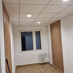 Usługi budowlano remontowe Maciej Wieczorski - wykonanie remontu pokoju usługowego. efekt końcowy.