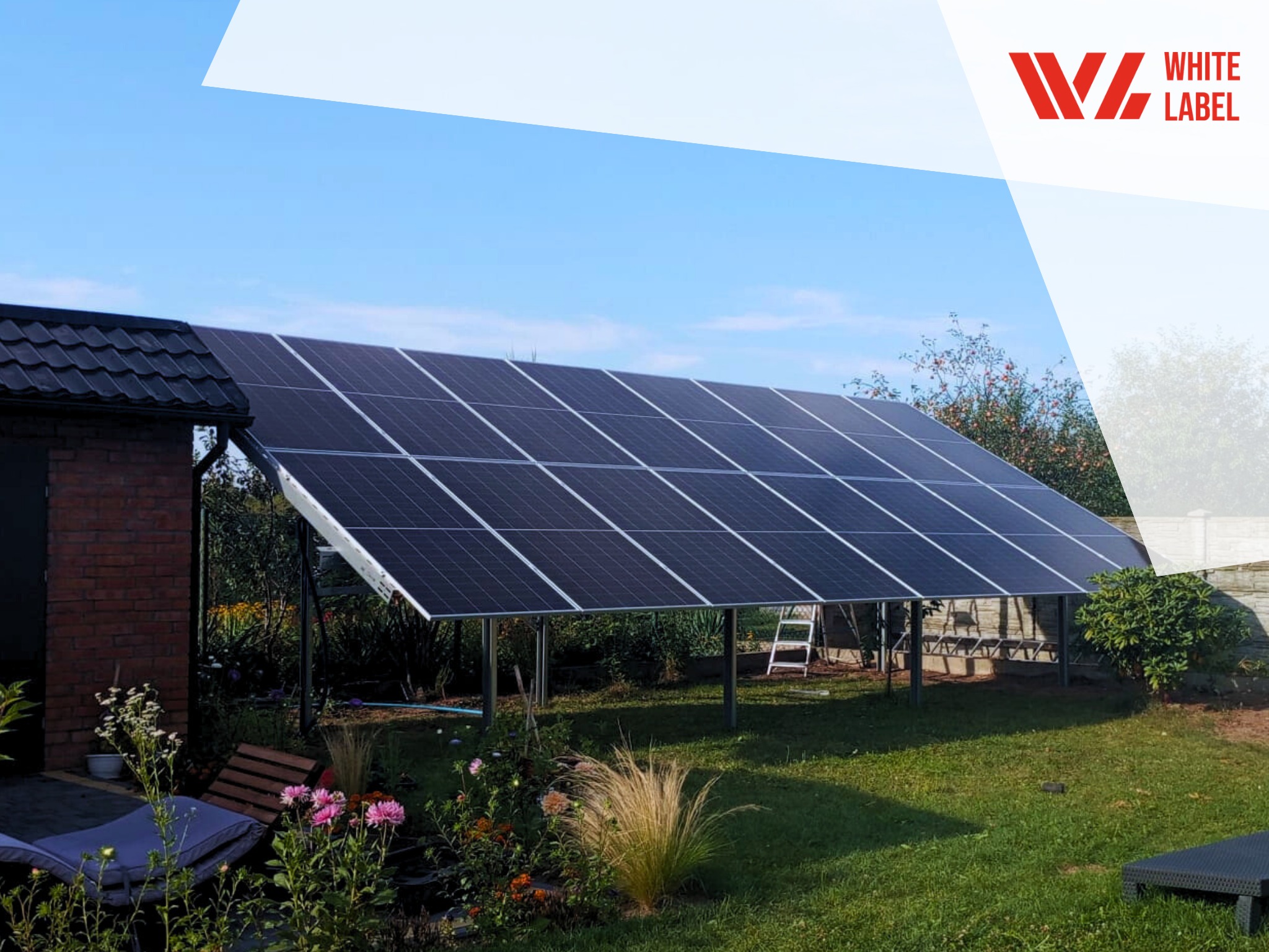 Instalacja fotowoltaiczna w ogrodzie u klienta