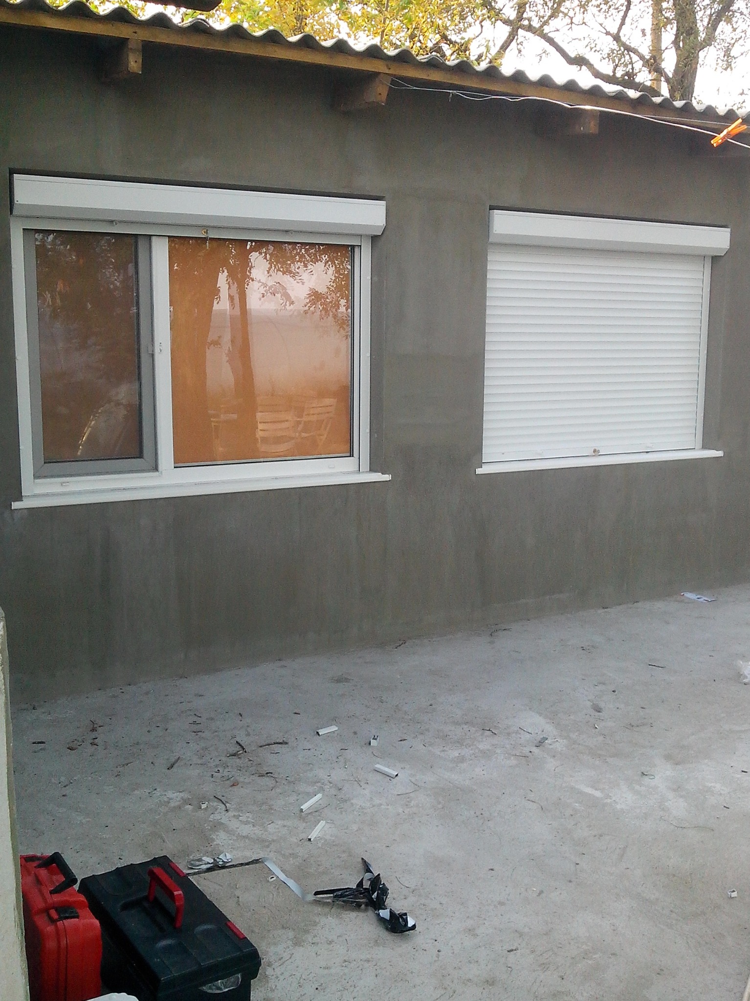 MontaZ i naprawa rolet zewnętrznych