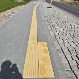 Układanie kostki brukowej Sławoborze 2