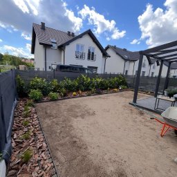 M&M Ogrody - Przed domem Strzelin