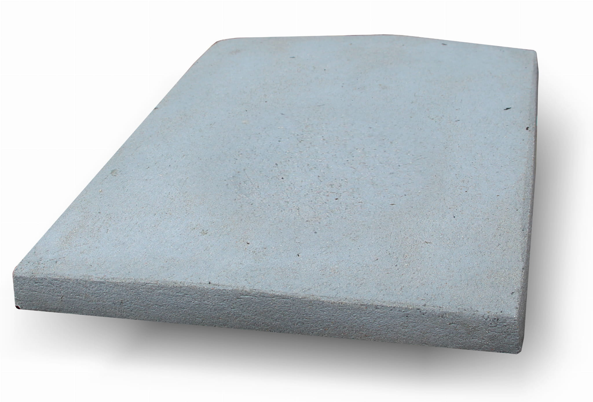 Szary, trapezoidalny element betonowy z zaokrąglonym rogiem, widoczny z bliska na białym tle, rzucający cień.
