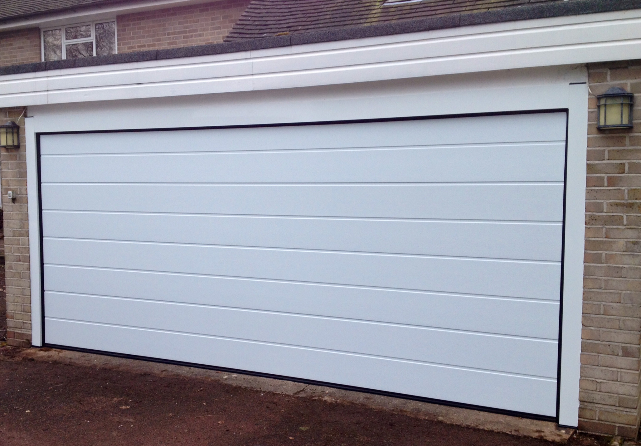 Barma 5x2,25 z paneli gładkich z przetłoczeniem M.