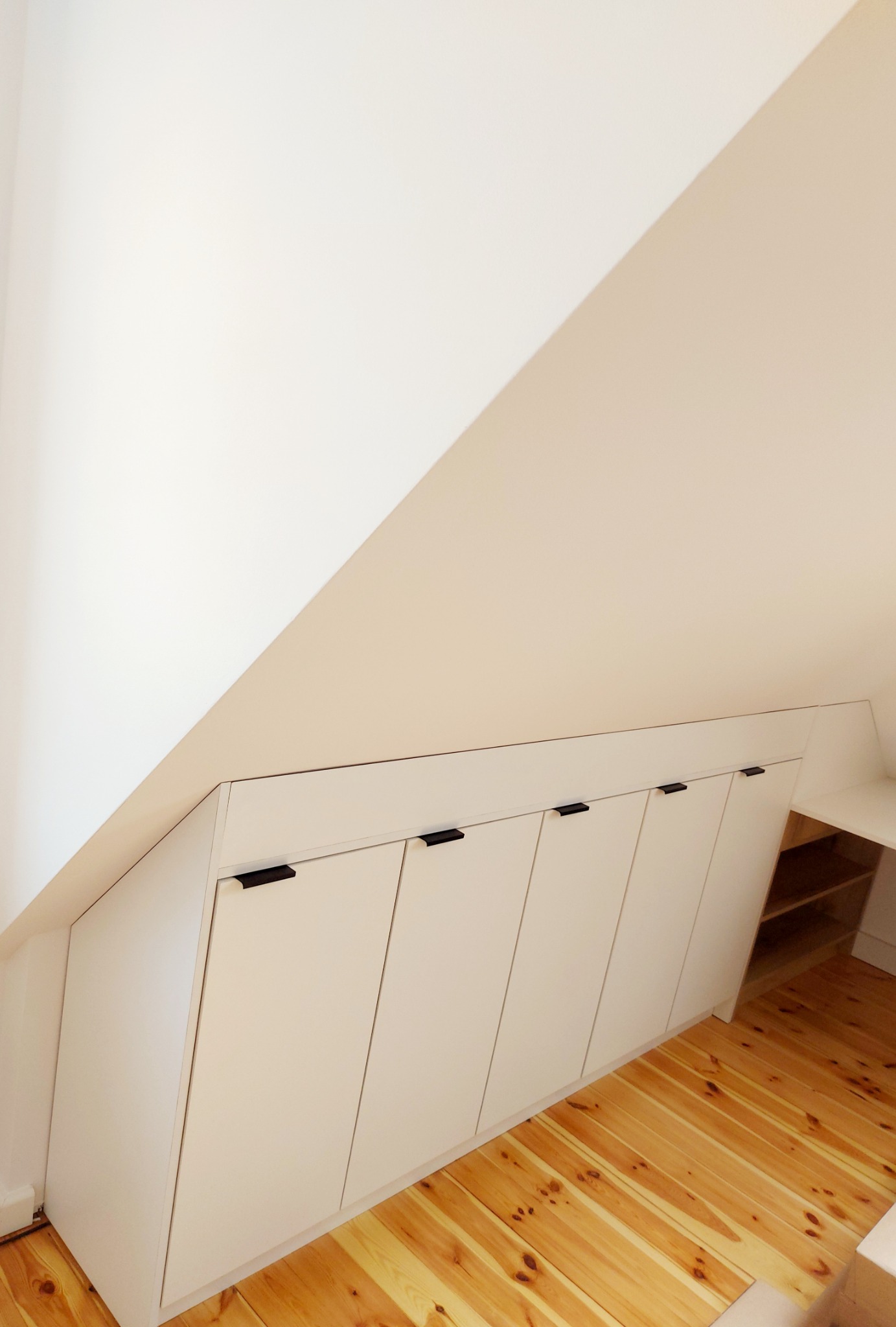 Wykorzystanie wnęki na poddaszu