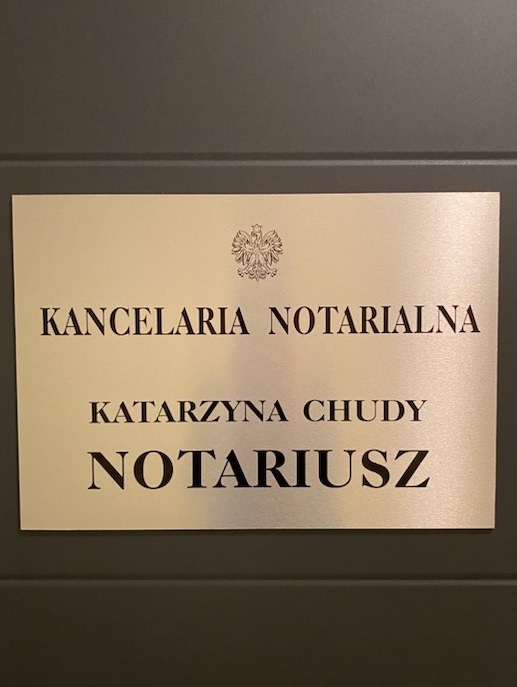 Kancelaria czynna od poniedziałku do piątku w godzinach 8:00 - 15:00, wtorki 10:30 - 18:00.