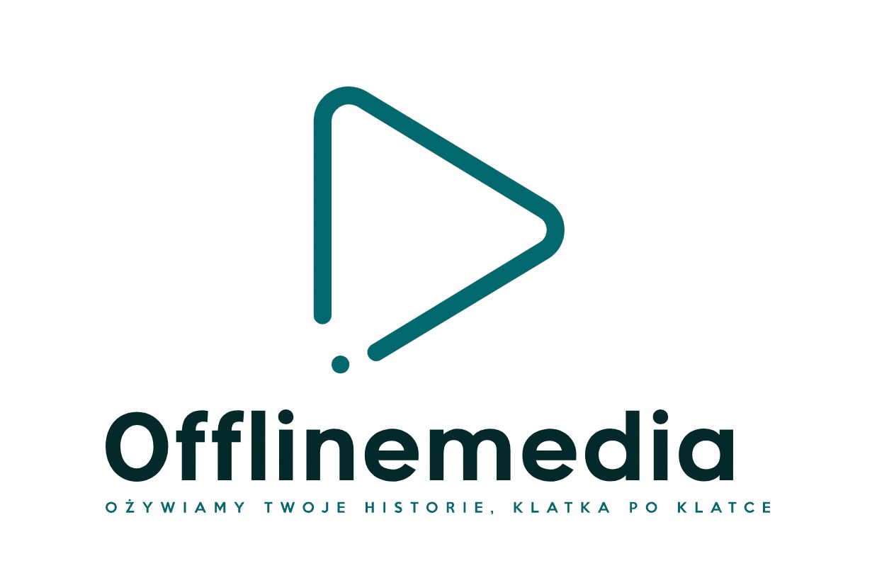 Logo firmy Offlinemedia z symbolem odtwarzania w kolorze morskim i hasłem 'Ożywiamy Twoje historie, klatka po klatce'.