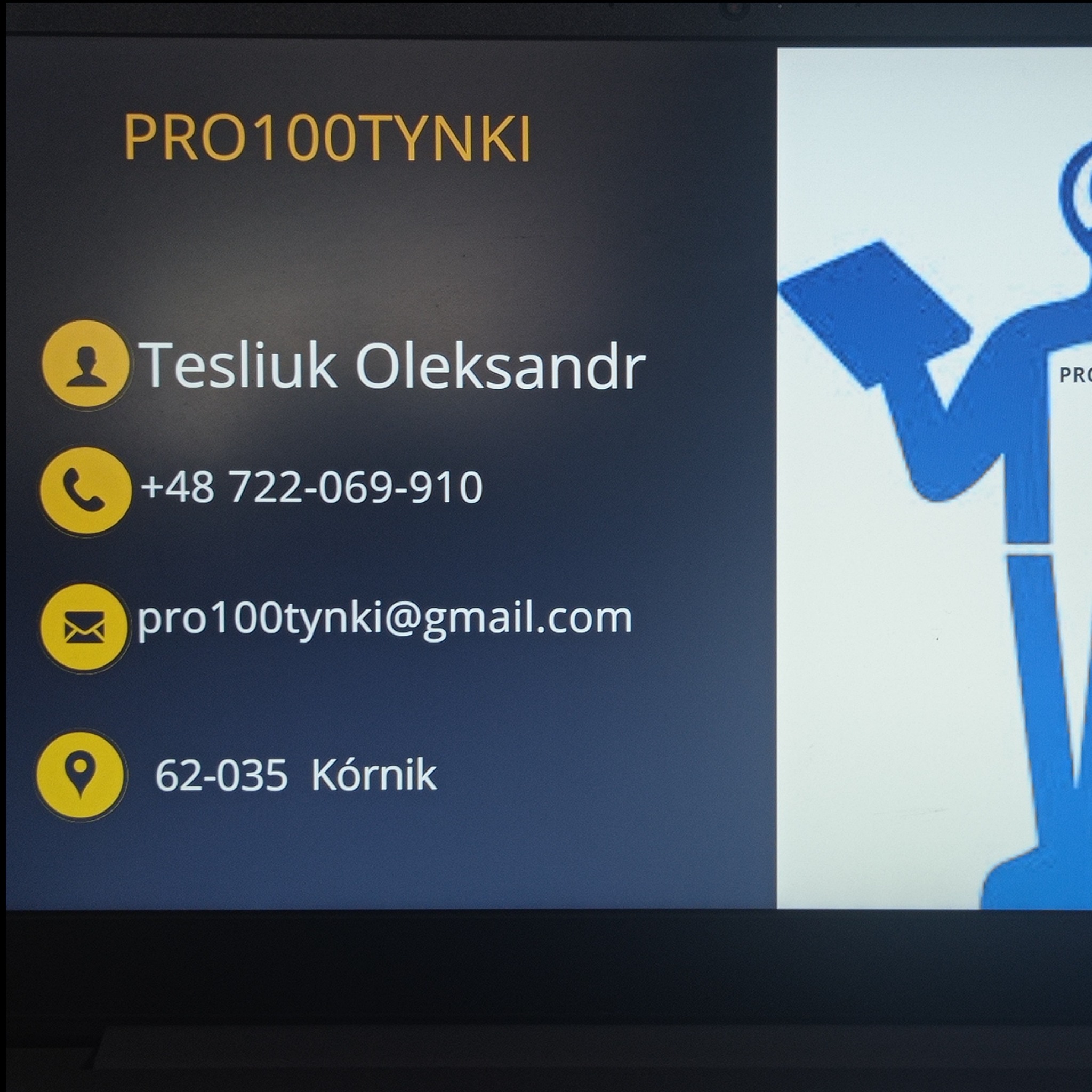 Wizytówka firmy PRO100TYNKI z danymi kontaktowymi: imię i nazwisko, numer telefonu, adres e-mail oraz kod pocztowy i miejscowość, obok logo firmy.