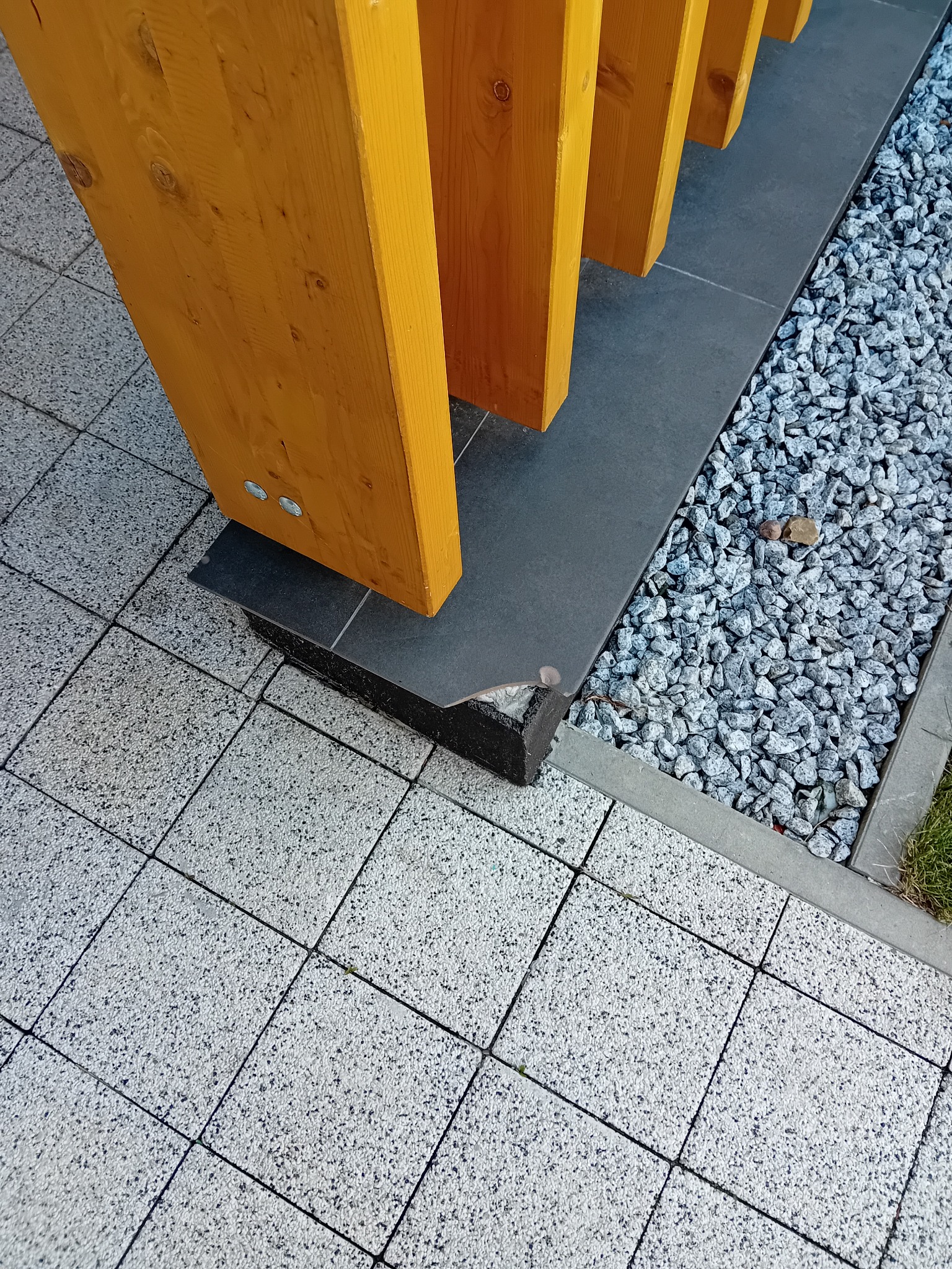 Szukam firmy do impregnacji elementów drewnianych na Wspólnocie Mieszkaniowej.