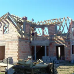 Budowa domów, pokrycia dachowe, elewacje