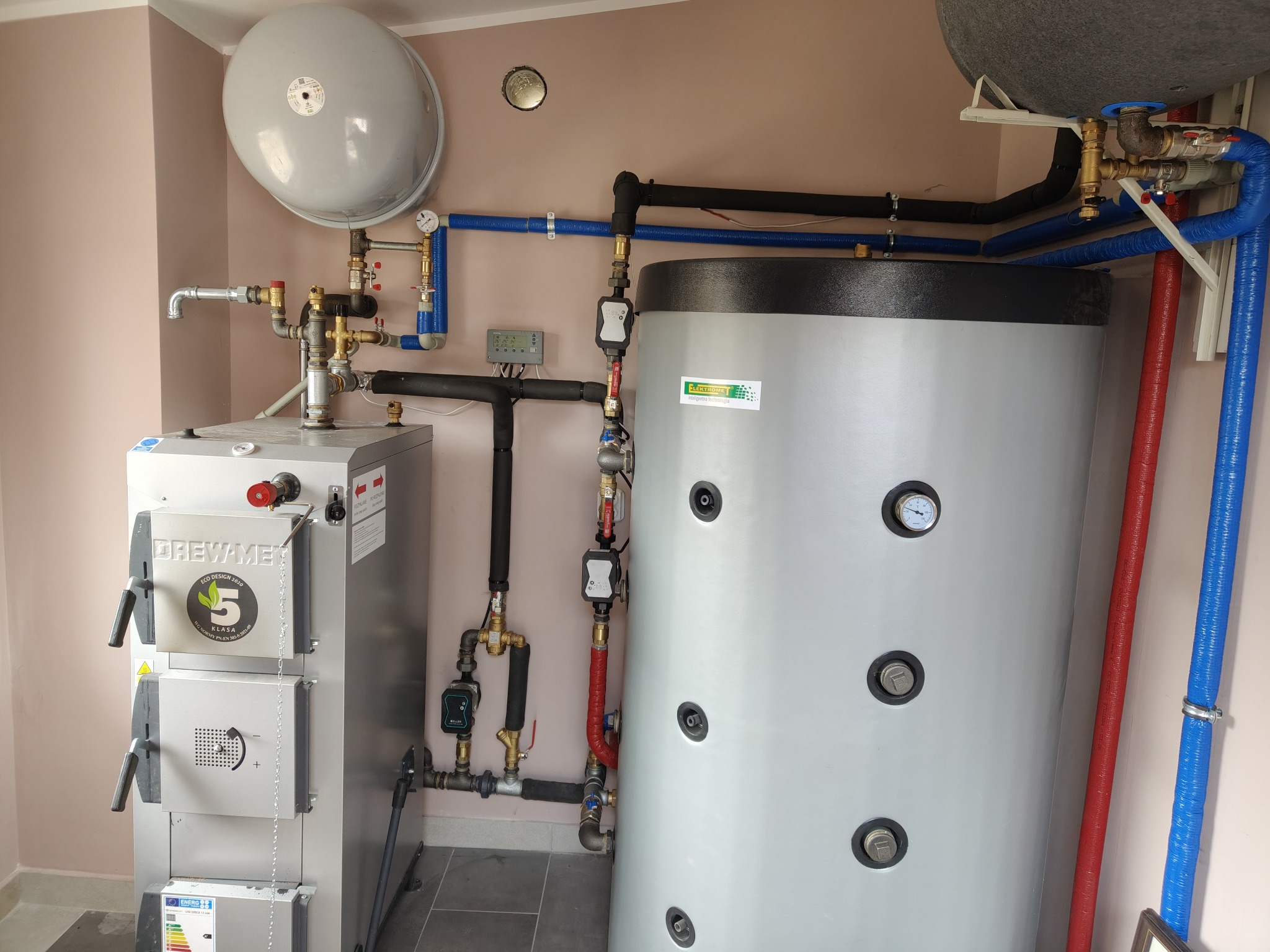 Kotlownia kocioł 5klasy zgazowujący drewno bufor 700 l