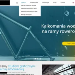 Strona internetowa studia graficznego z ofertą kalkomanii wodnej na ramy rowerowe, widoczny fragment ramy roweru i menu nawigacyjne.