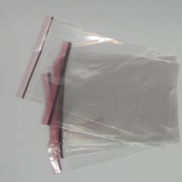 Woreczki i torebki foliowe celofanowe z paskiem klejącym i zakładką