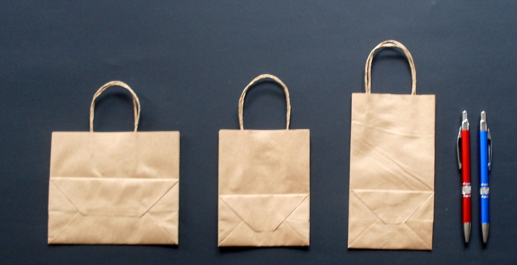 Małe torebki papierowe EKO z papieru KRAFT z rączką uchwytem ze sznurka papierowego