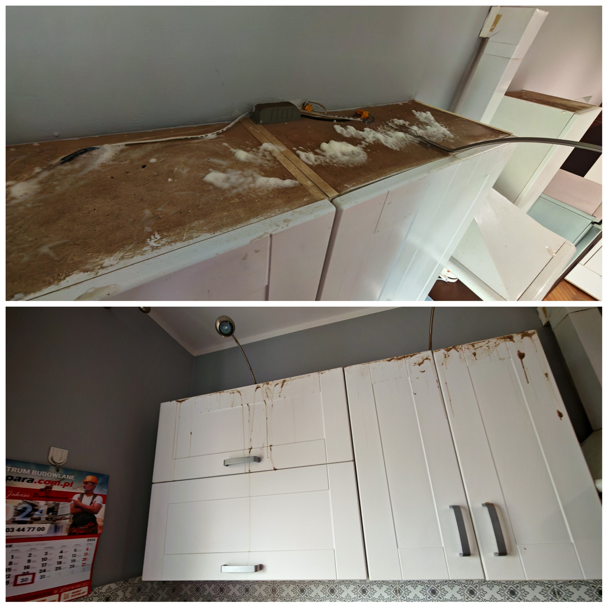 Brudne, białe szafki kuchenne po remoncie, z zaschniętymi plamami i resztkami piany montażowej na powierzchniach. Widoczny kalendarz budowlany na ścianie w tle.