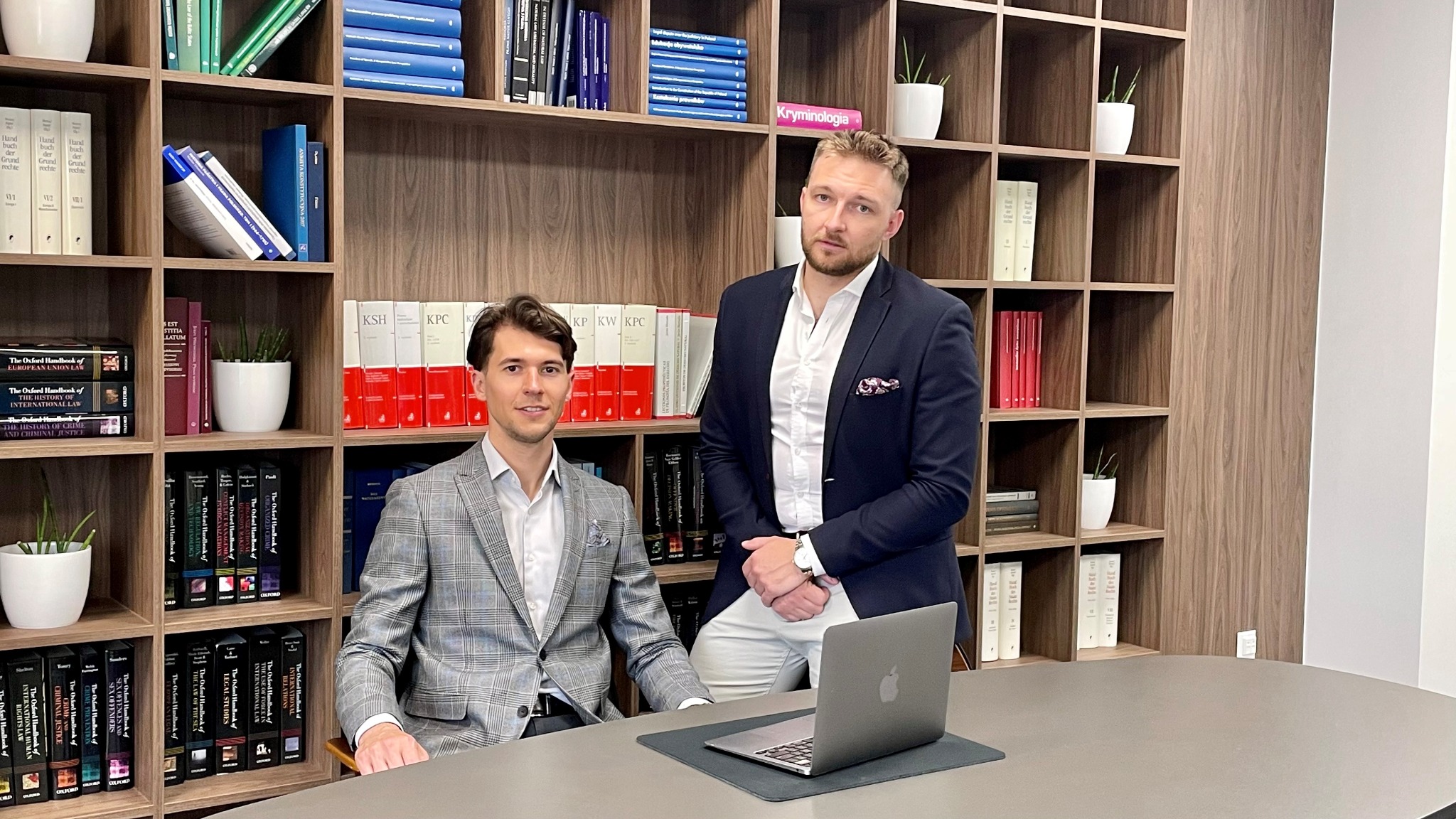 Rafał Kołkowski - doradca podatkowy nr wpisu 13958 Kamil Damięcki - radca prawny nr wpisu BŁ/1494