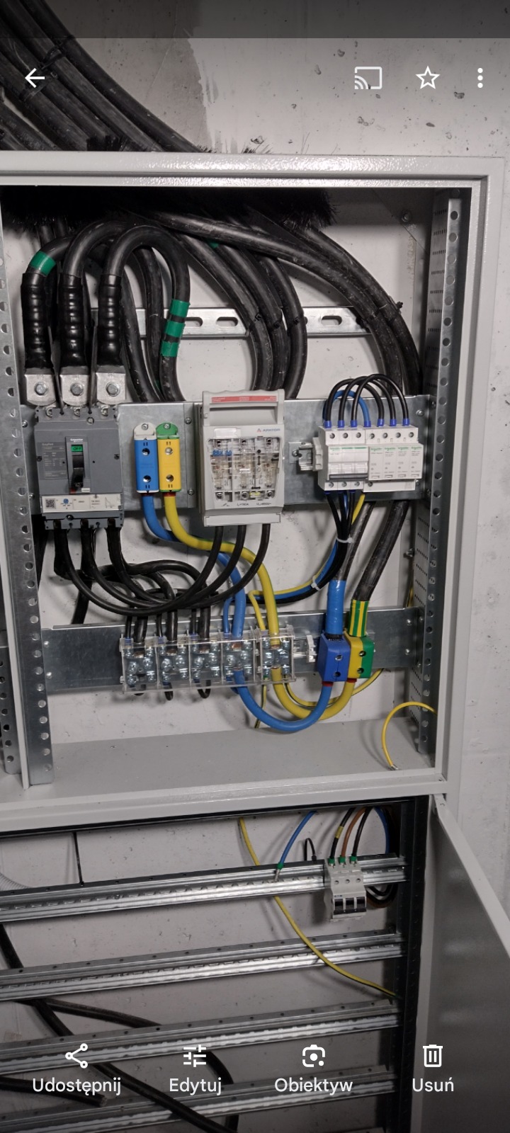 Rozdzielnica administracyjna budynku