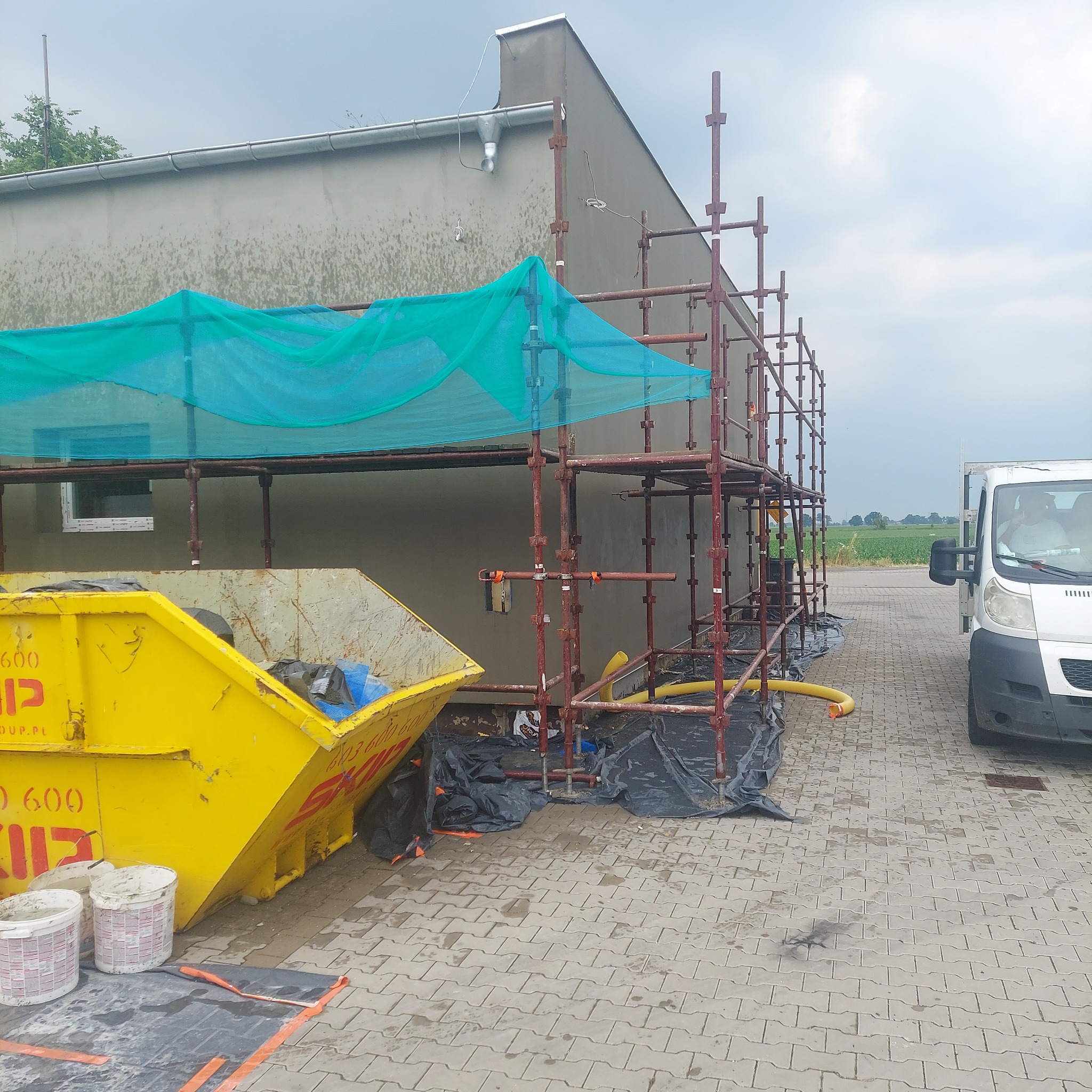 Położenie siatki z klejem